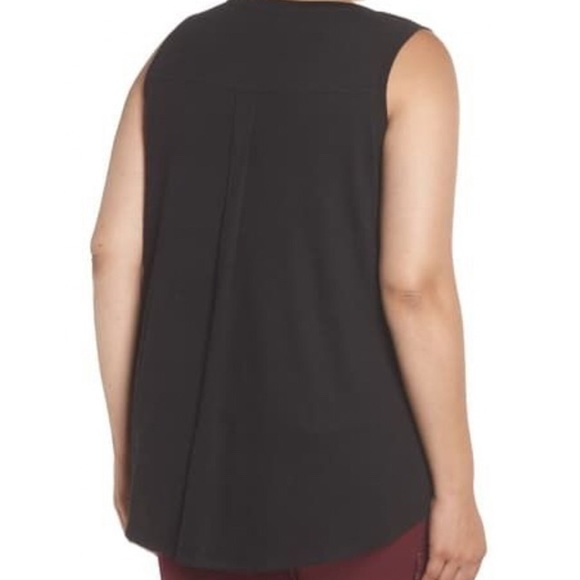 NWT Caslon | Plus Size Roundneck Drape Tank Top - Picture 3 of 10
